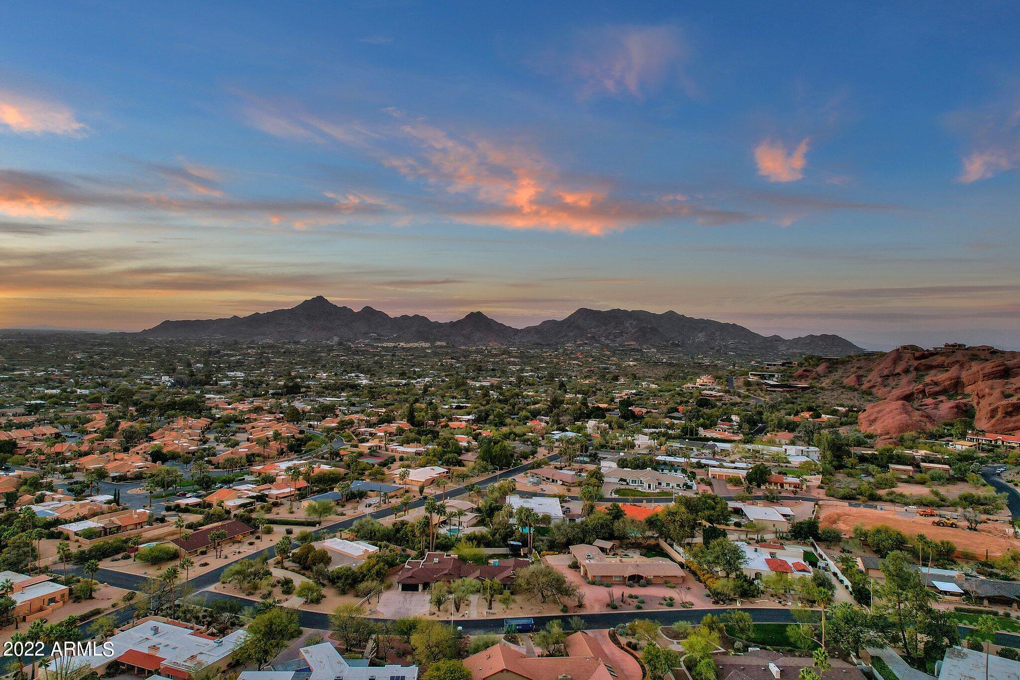 CAMELBACK SIERRA - Residential
