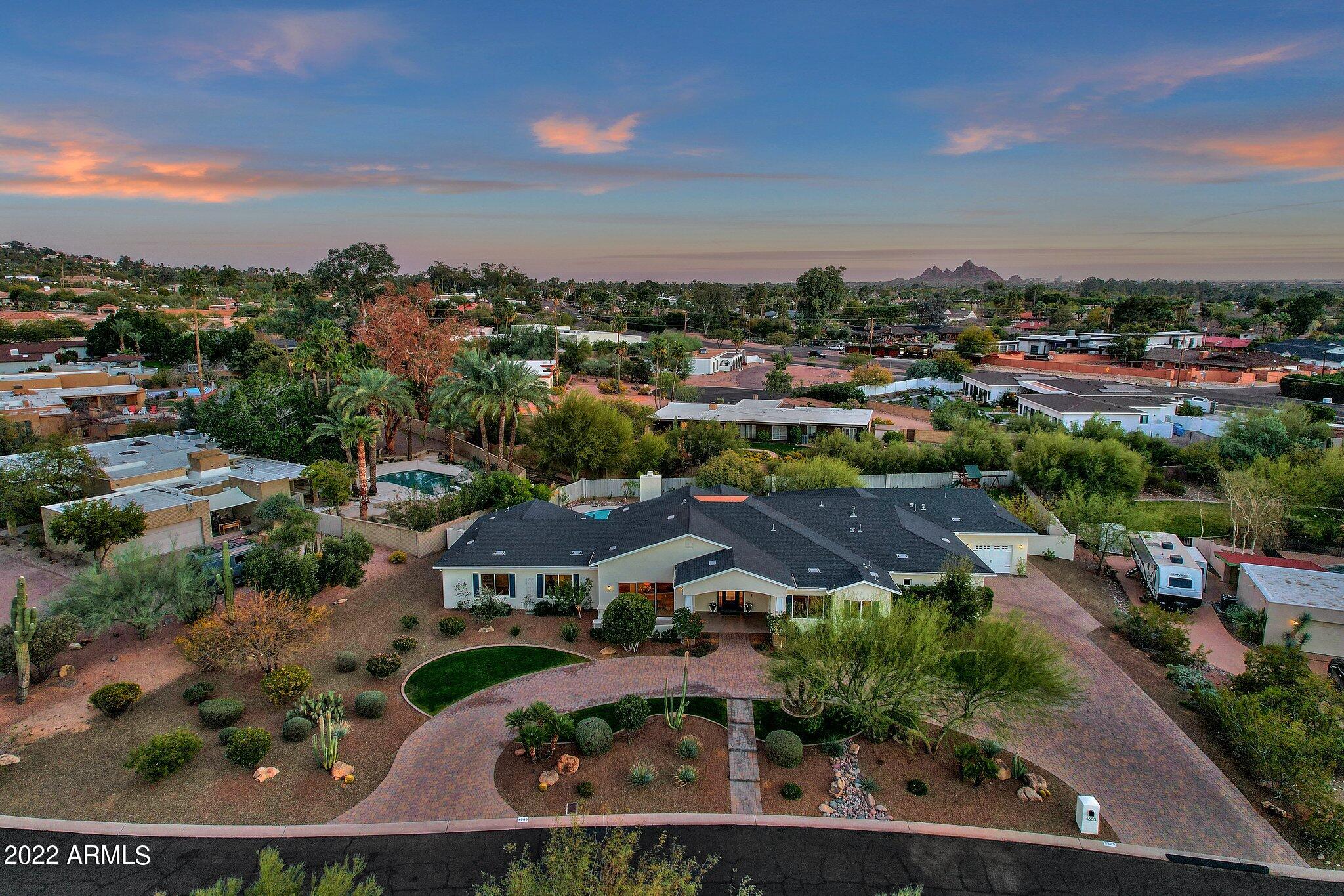 CAMELBACK SIERRA - Residential