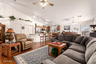 2348 E VISTOSO VILLAGE Place