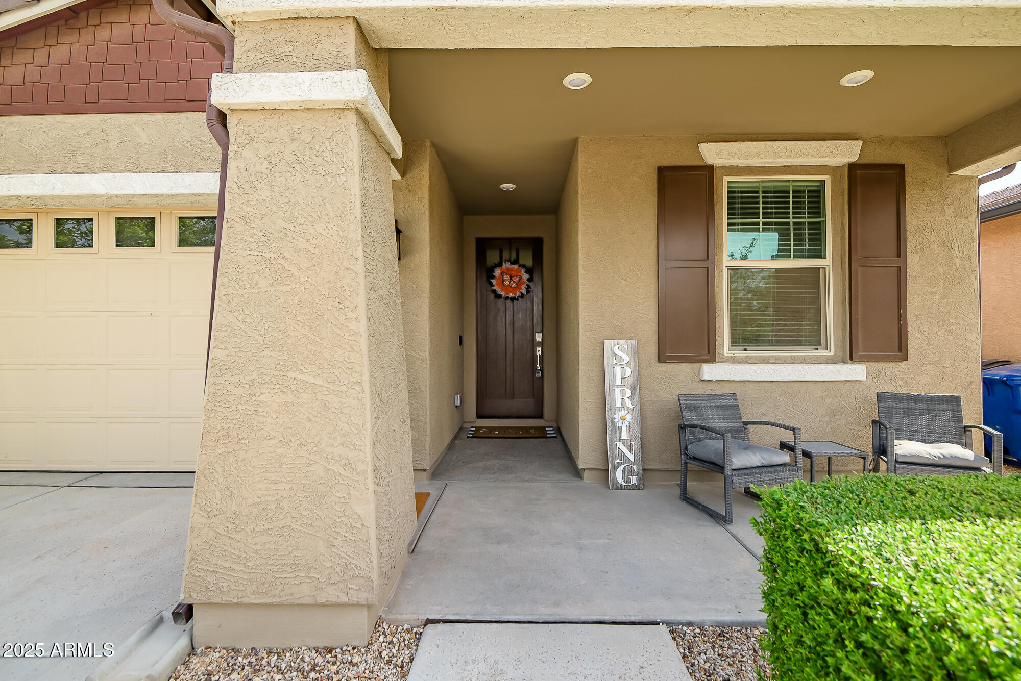 9829 E TALON Avenue