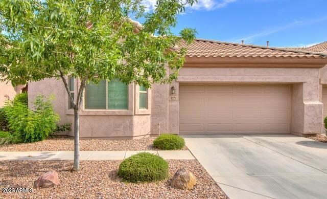 1571 E MELROSE Drive