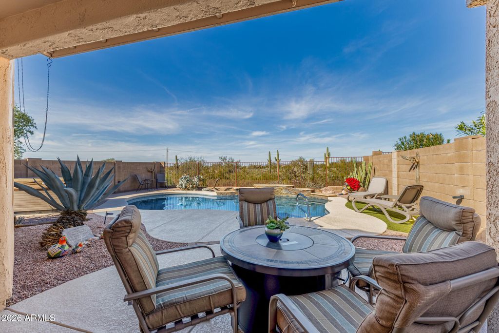Photo of 9740 E Stone Circle Lane, Gold Canyon, AZ 85118 (MLS # 6969153)