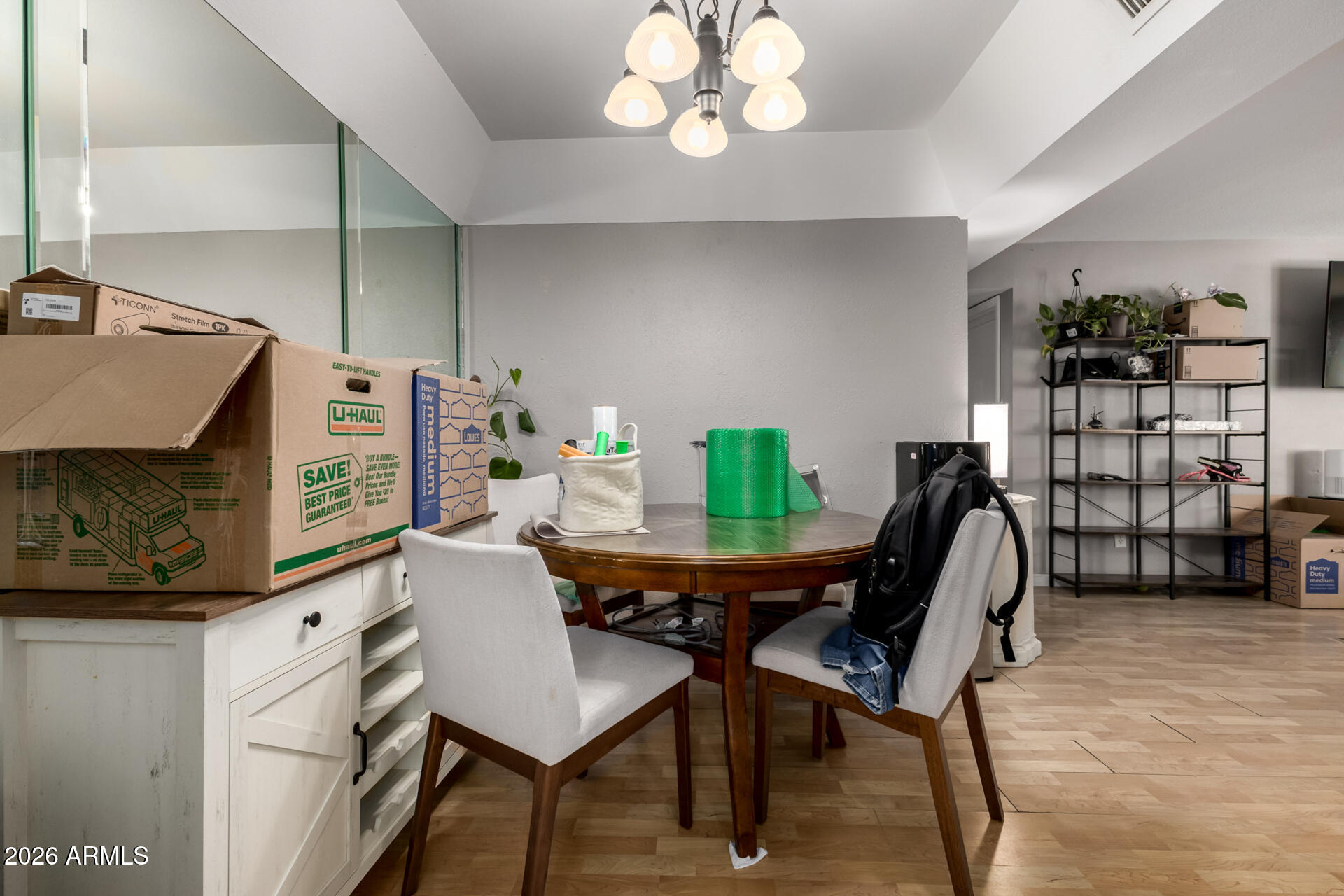 925 N COLLEGE Avenue G126