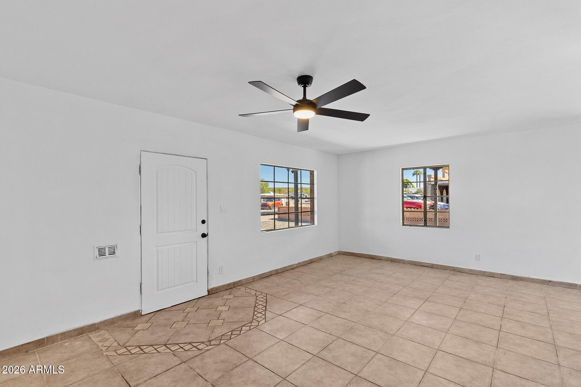 2935 E PORTLAND Street