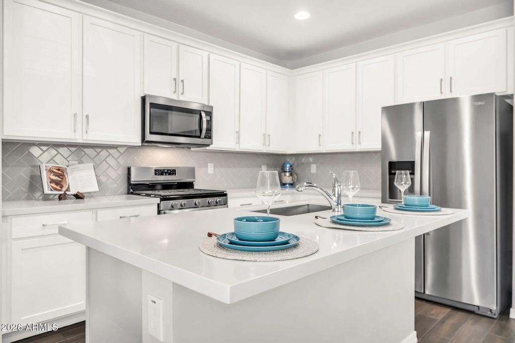 Photo of 11626 W Parkway Lane, Avondale, AZ 85323 (MLS # 7027520)