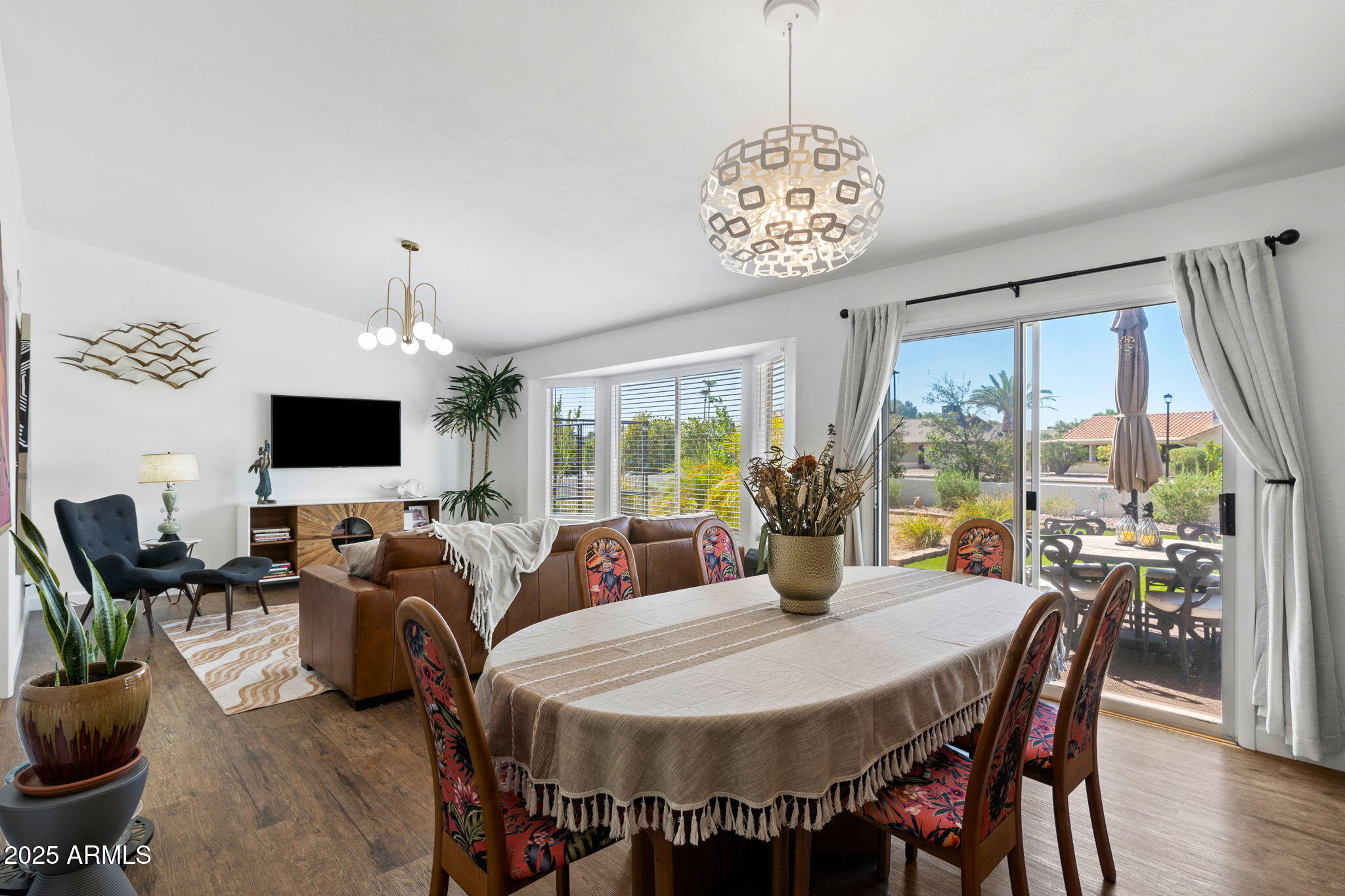 1658 LEISURE WORLD --