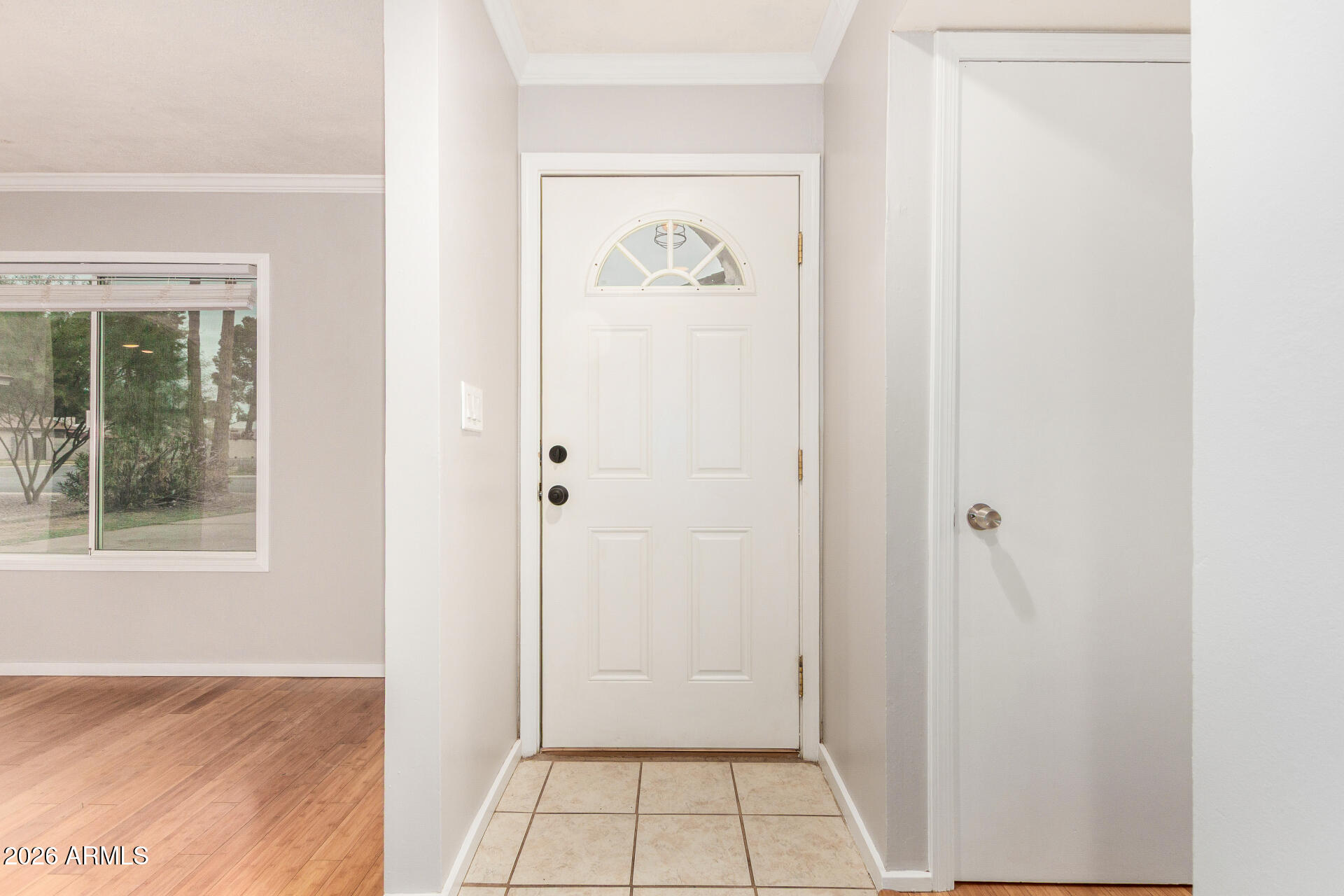 1012 S SANTA BARBARA Drive