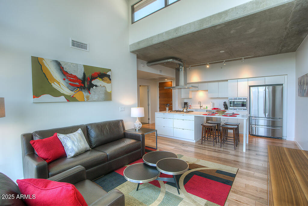 100 W PORTLAND Street 506