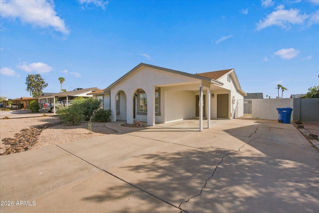 Photo of 2547 E Billings Street, Mesa, AZ 85213 (MLS # 7096052)
