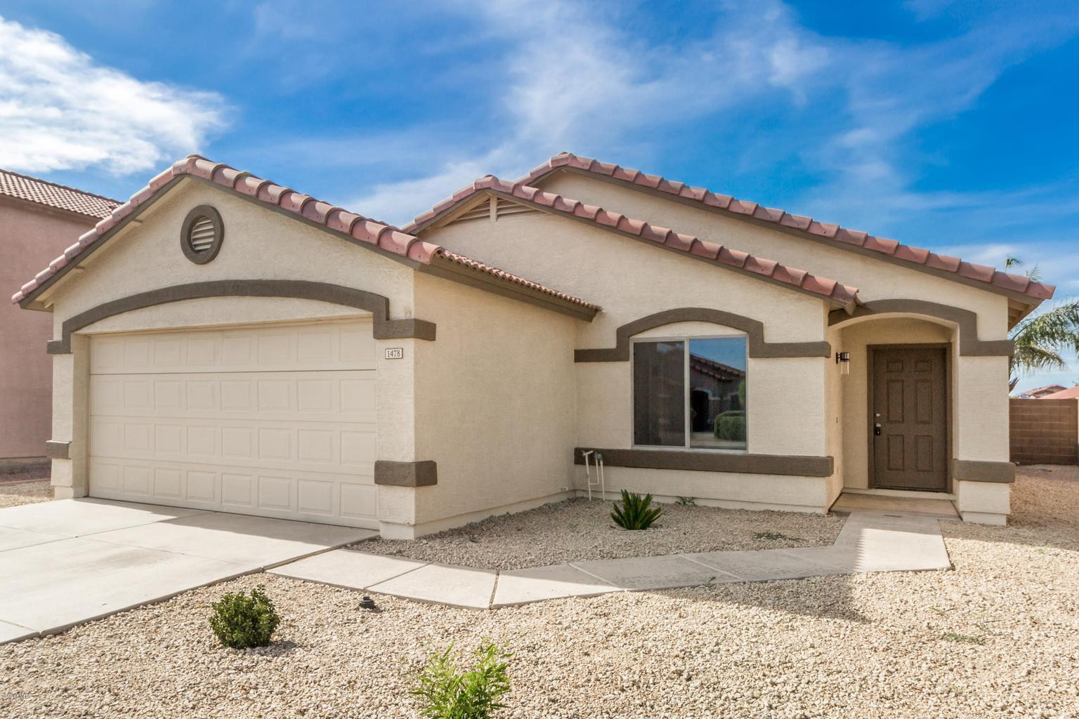1478 E 10th Place