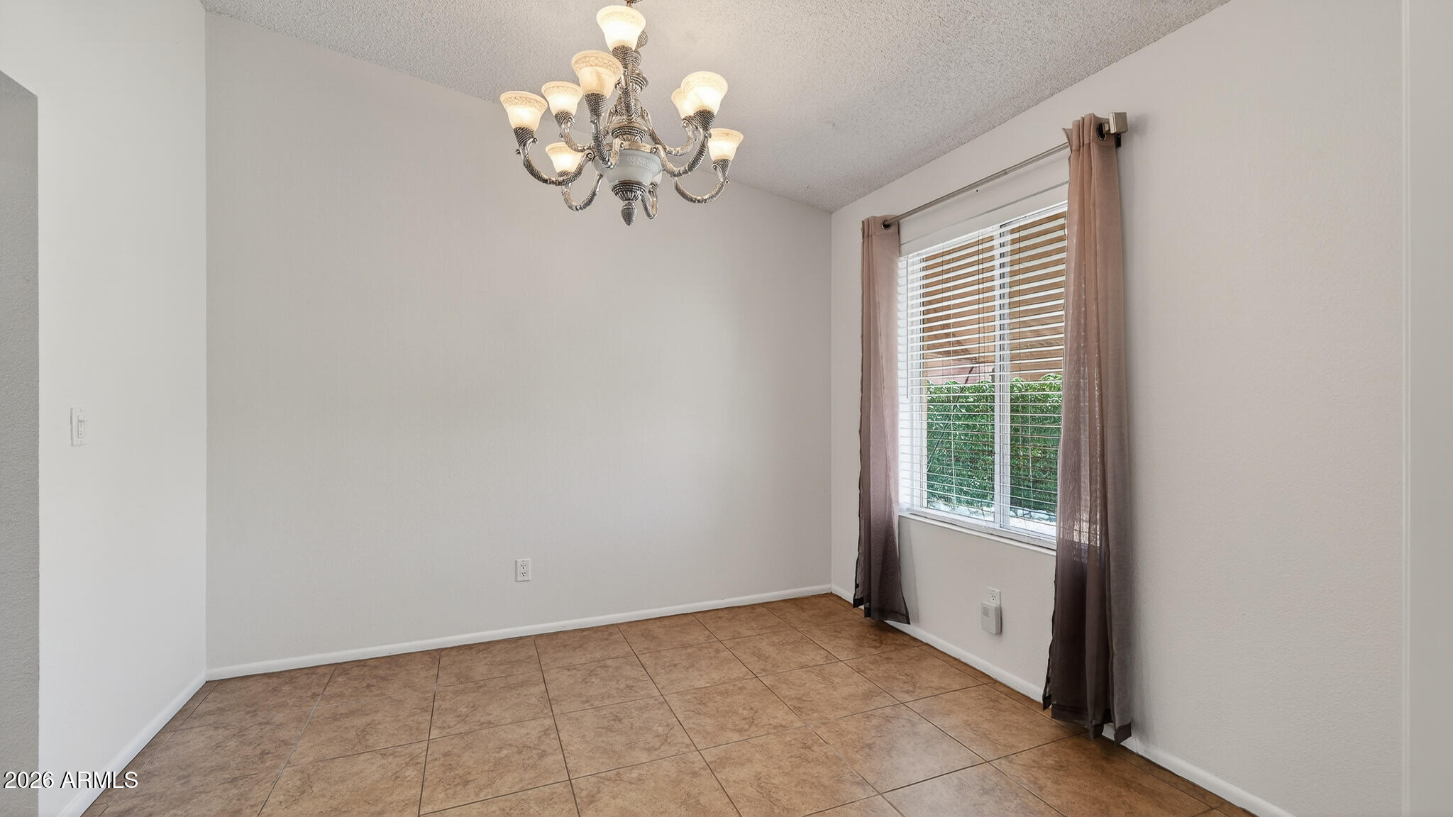 SUMMIT MEADOWS - Residential