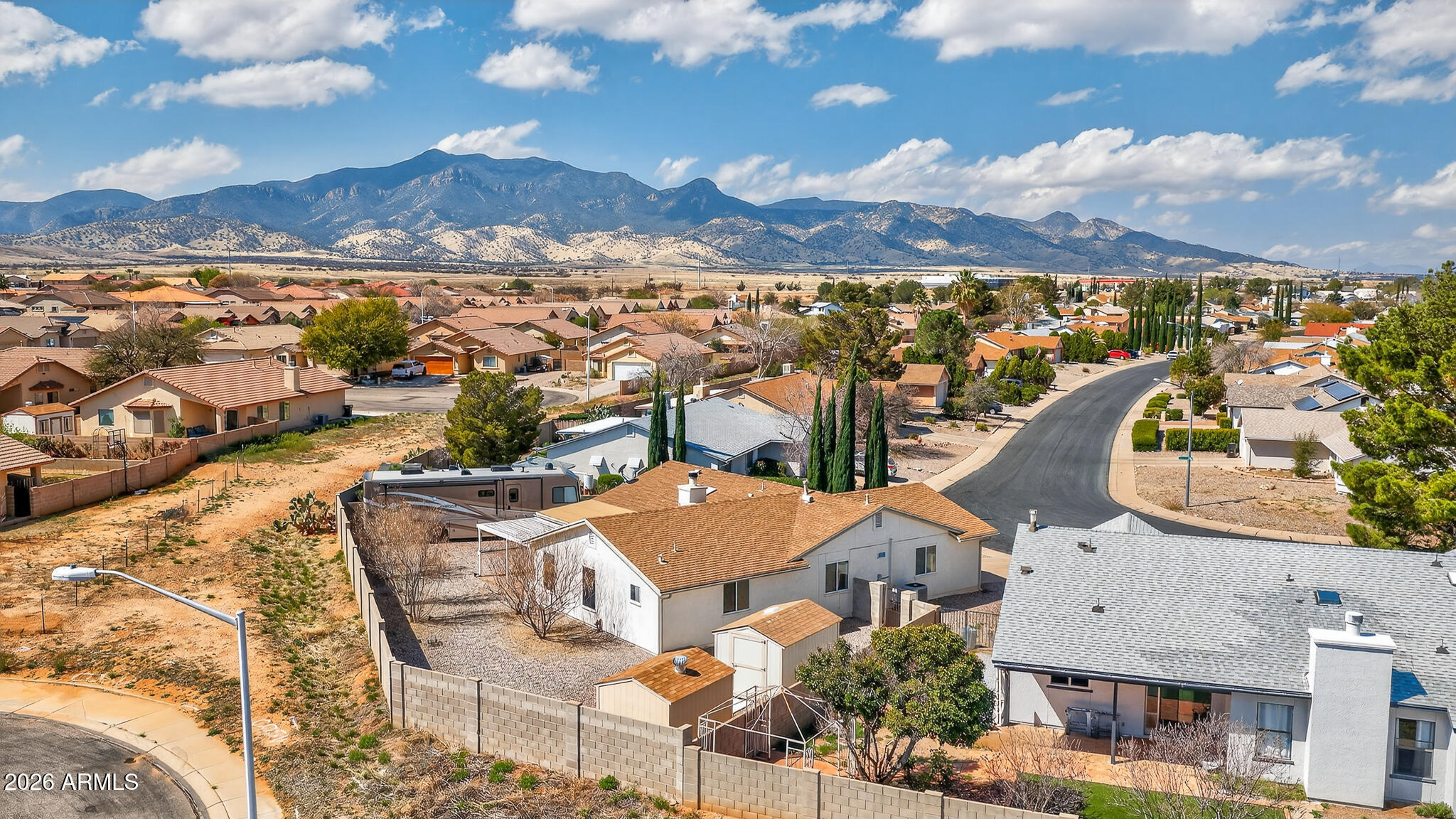 SUMMIT MEADOWS - Residential