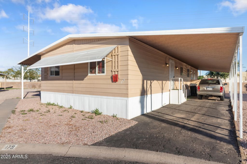 Photo of 400 W Baseline Road #179, Tempe, AZ 85283 (MLS # 6954503)
