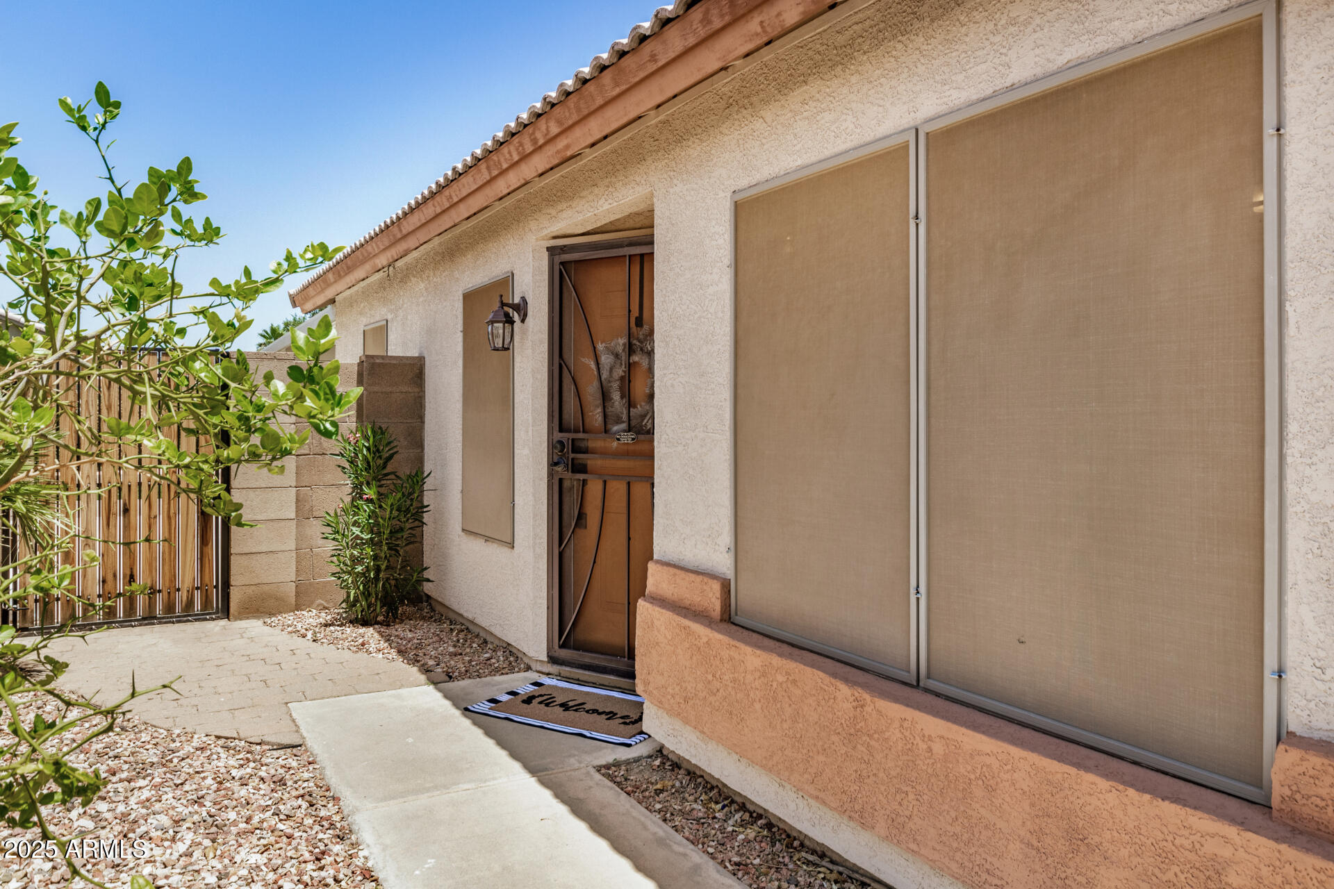 13216 W DESERT Lane
