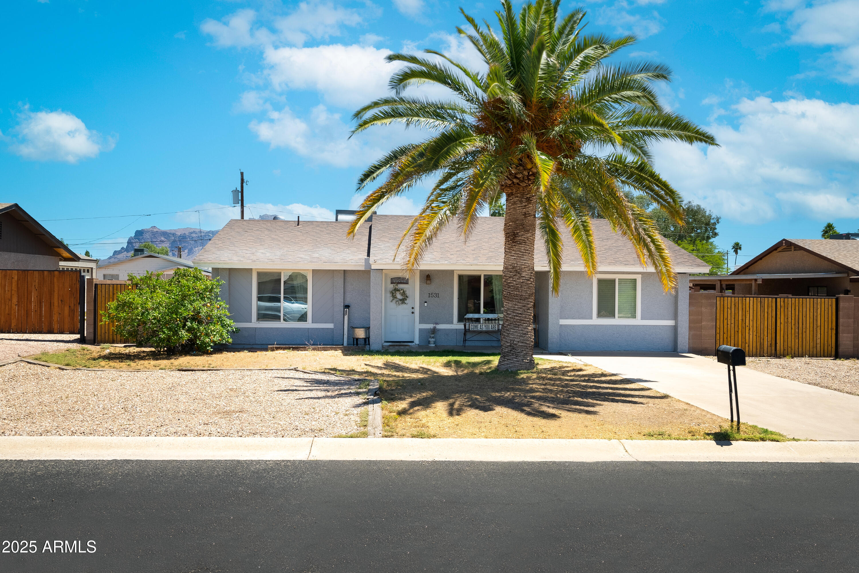 1531 S PADRE Road