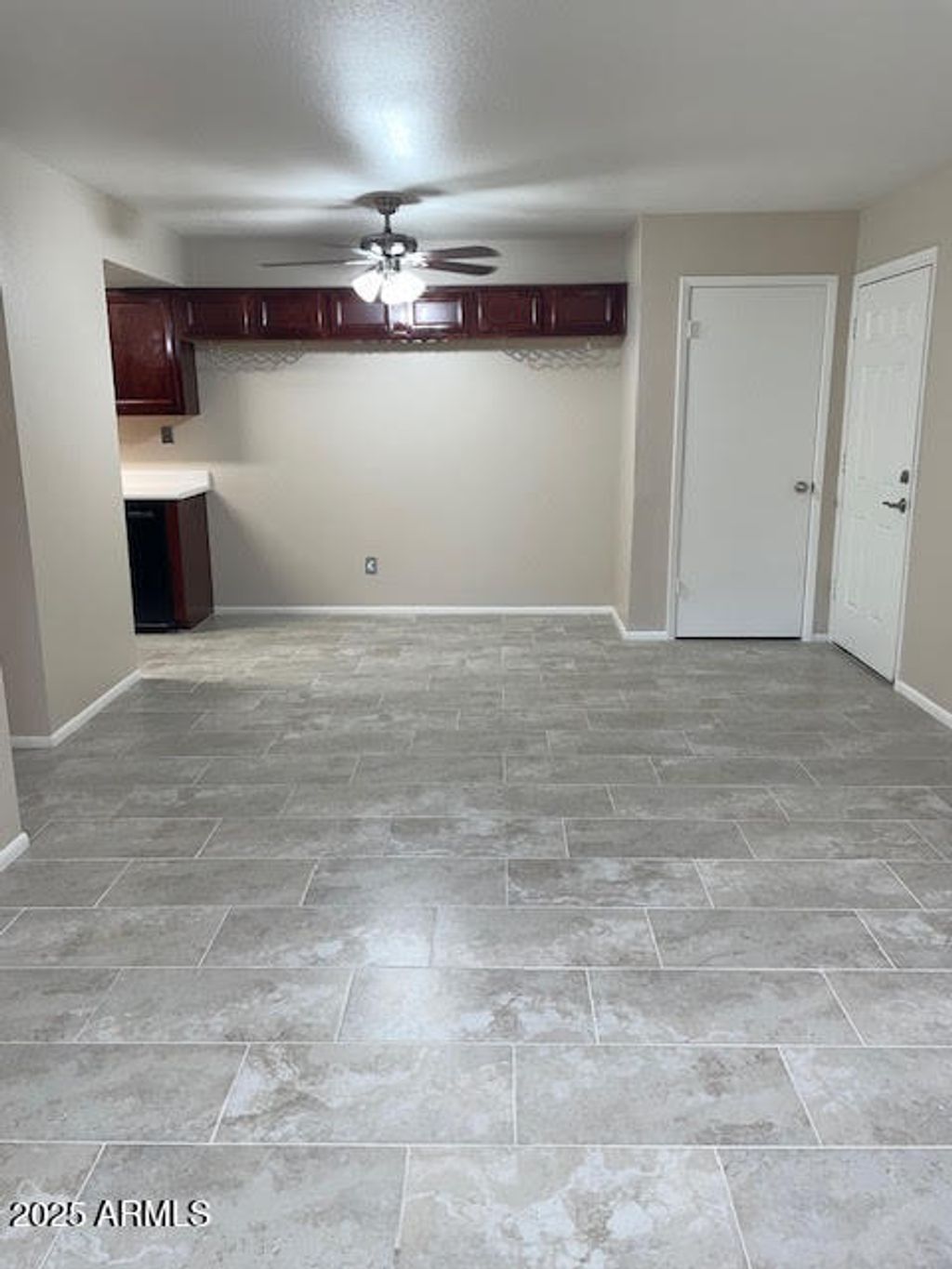 Photo of 1827 E Kirkland Lane #D, Tempe, AZ 85281 (MLS # 6950997)