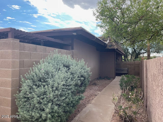 1827 E KIRKLAND Lane D