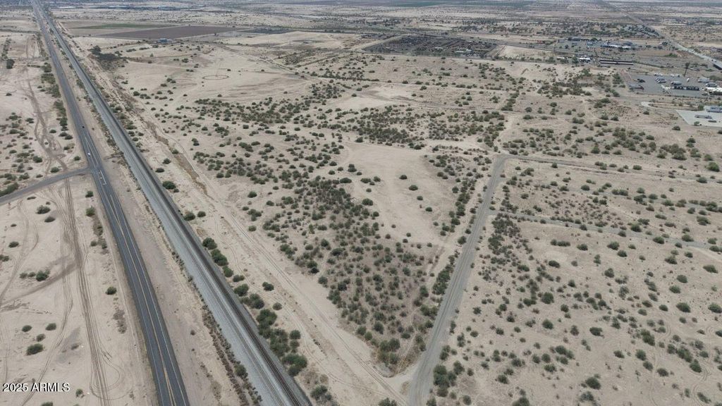 Photo of 33 W Acoma Avenue #-, Eloy, AZ 85131 (MLS # 6911422)