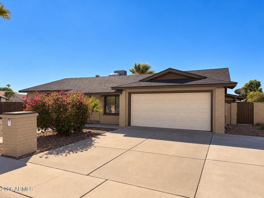 301 W ROSAL PL, CHANDLER, AZ 85225 - Image bc96fbbc9303750a0d56af8d542bd7ce/3483600989