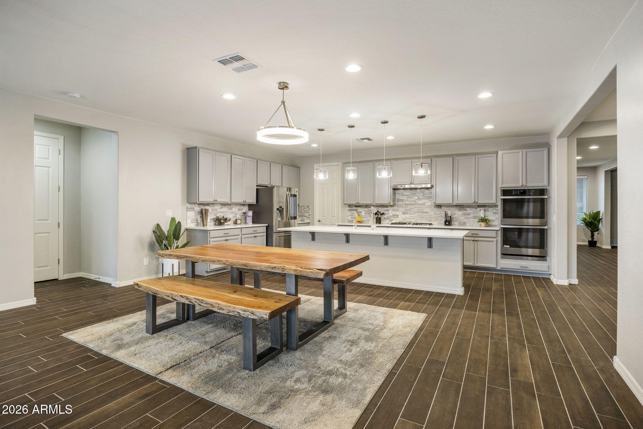 FALCON VIEW - Residential