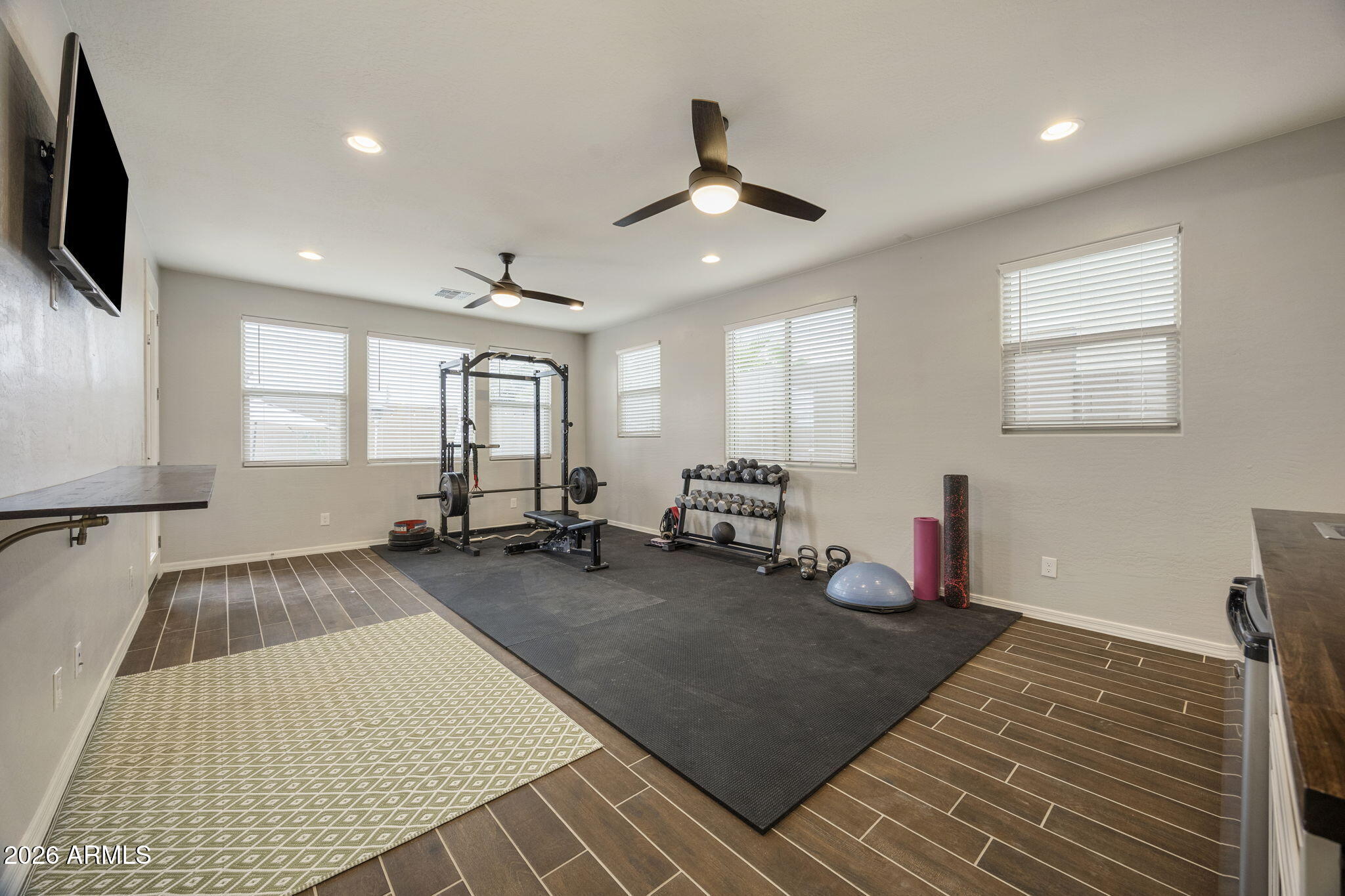 FALCON VIEW - Residential