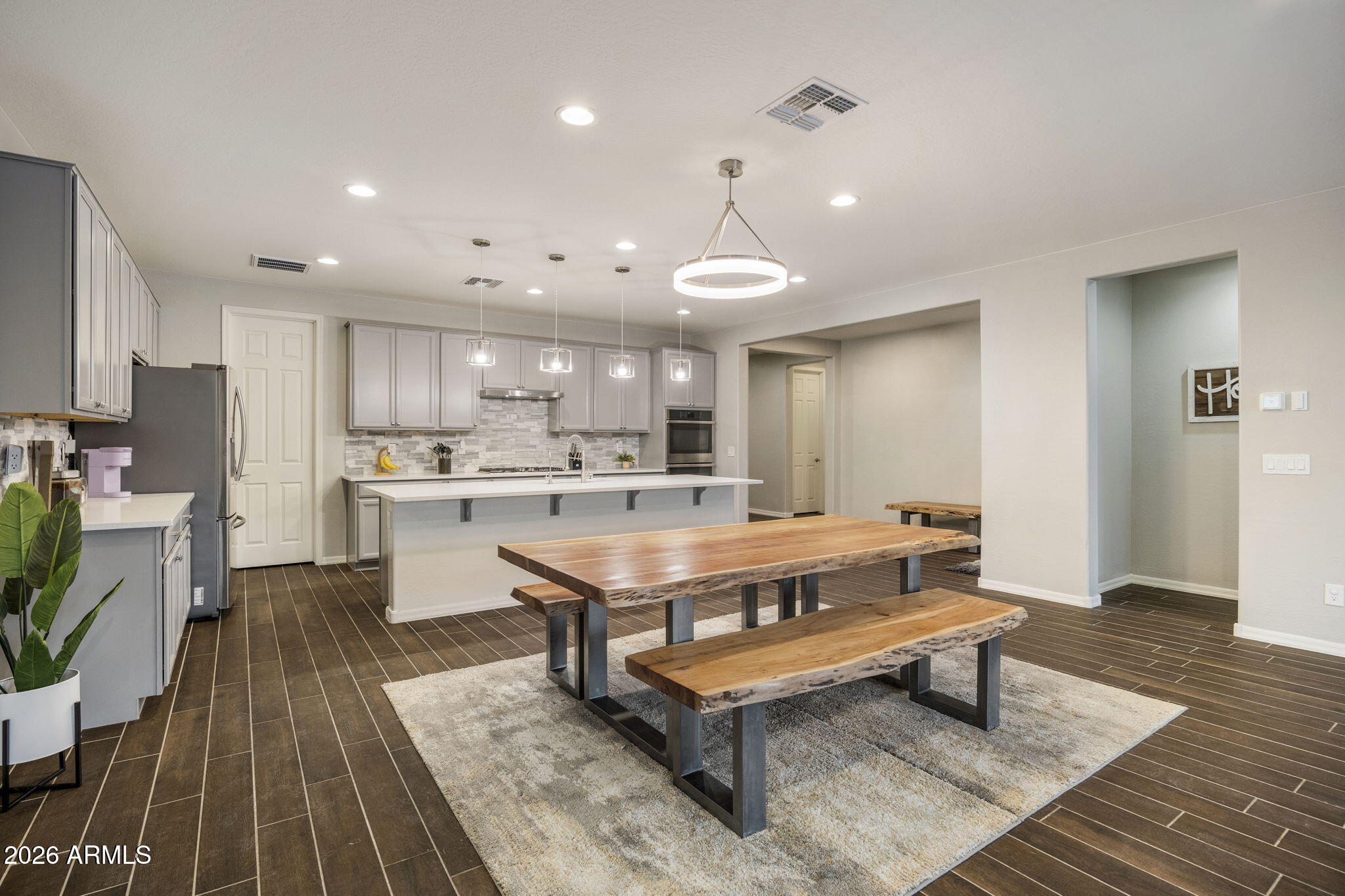 FALCON VIEW - Residential