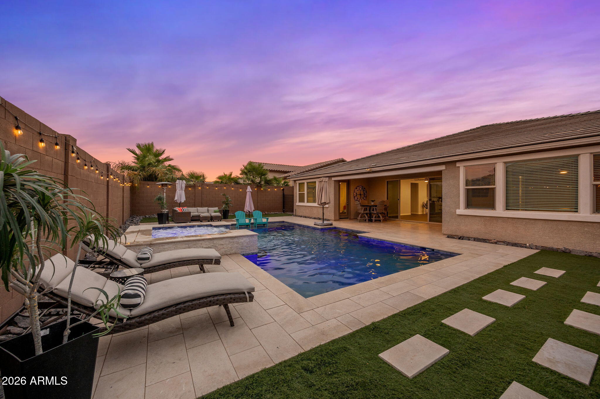 FALCON VIEW - Residential