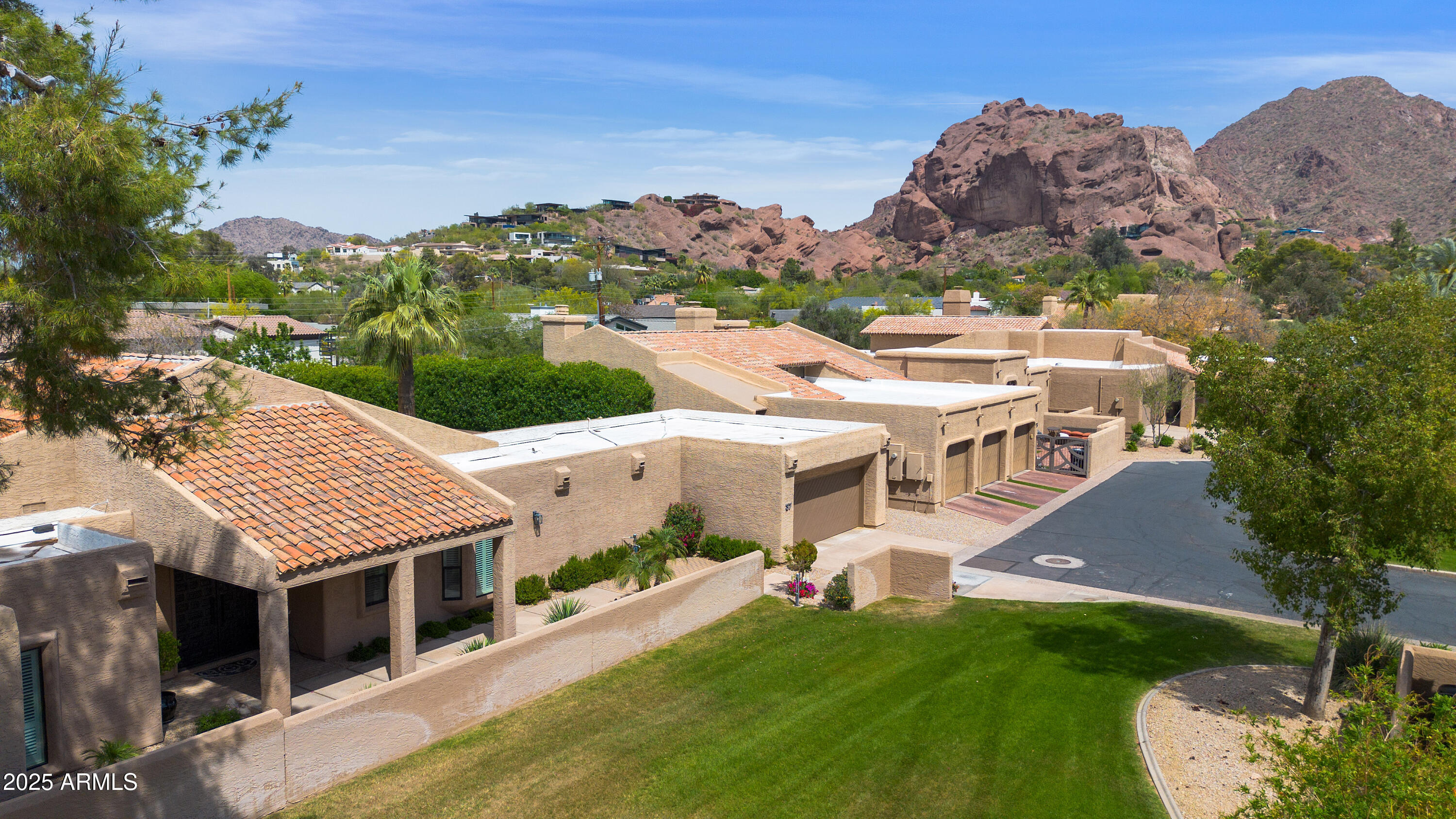 4436 E CAMELBACK Road 37