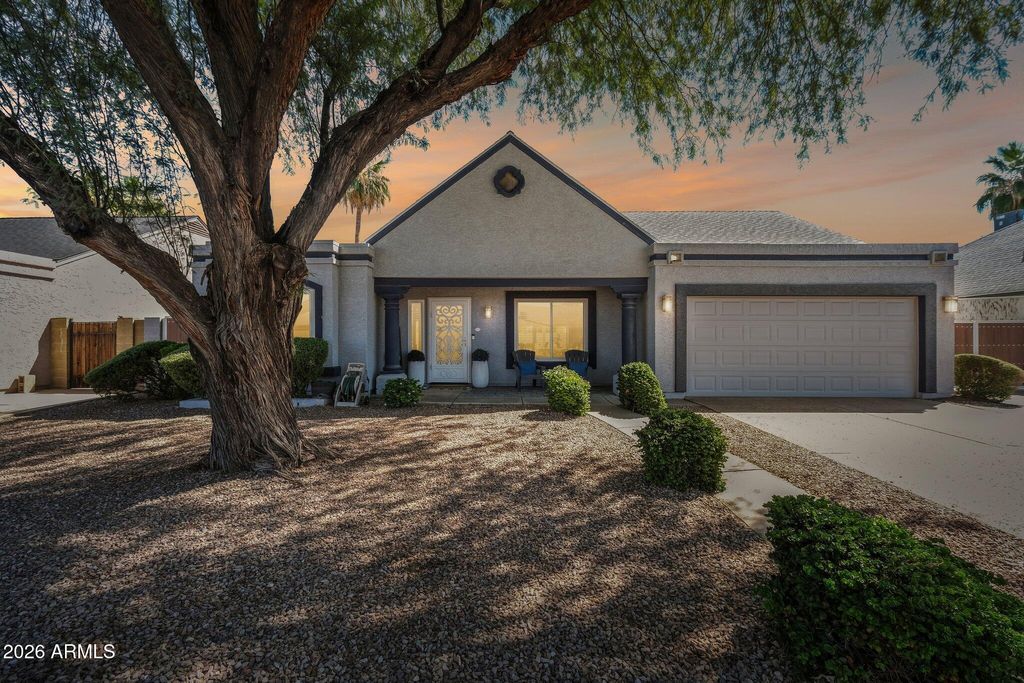Photo of 7243 S Alder Drive, Tempe, AZ 85283 (MLS # 7002157)