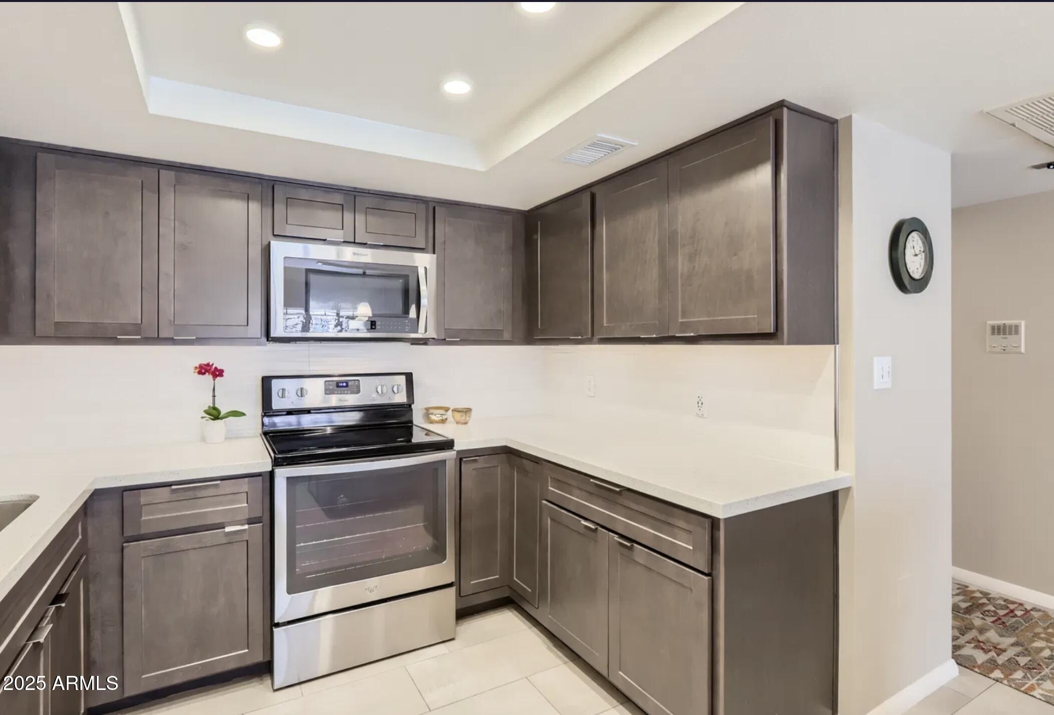 7960 E Camelback Road 209