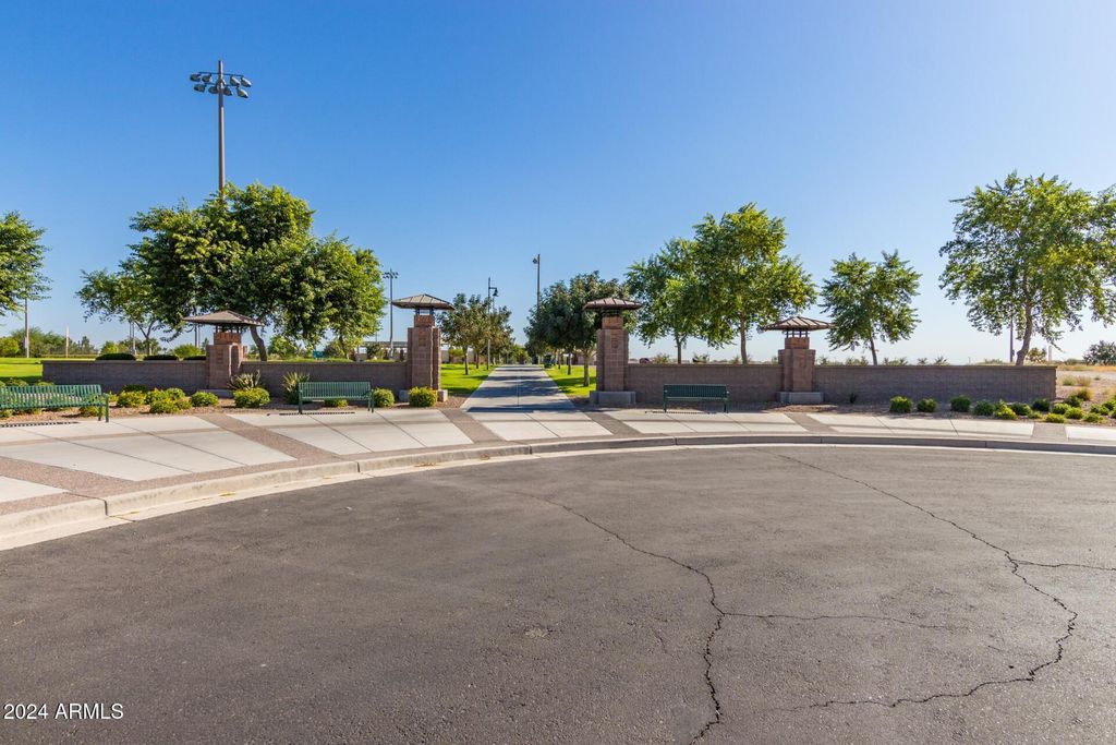 listing image 80