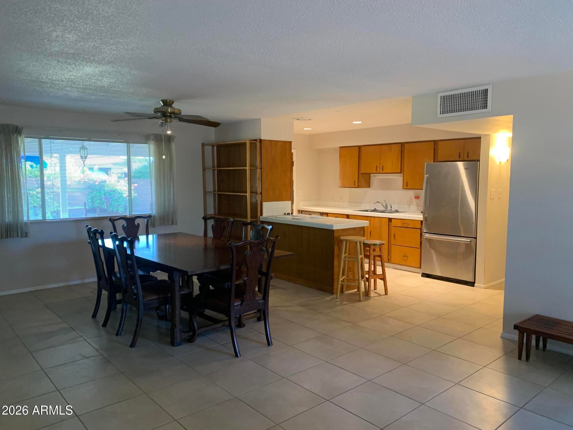 223 E GENEVA Drive
