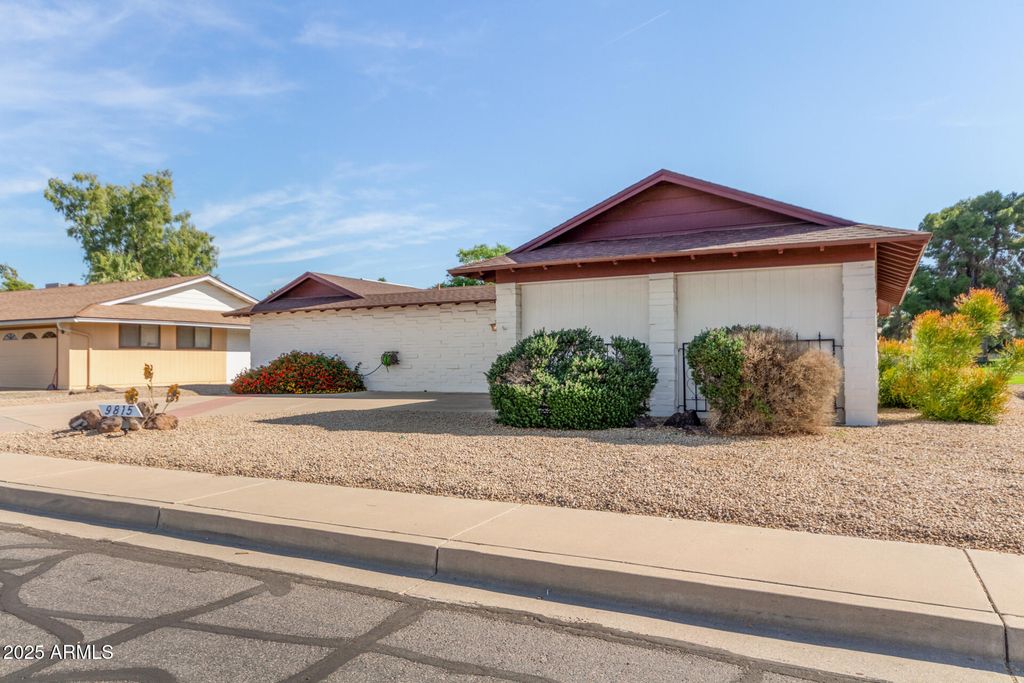Photo of 9815 N 103rd Avenue, Sun City, AZ 85351 (MLS # 6947480)