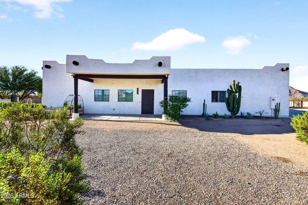 Photo of 54393 W Sunburst Street, Maricopa, AZ 85139 (MLS # 7065519)