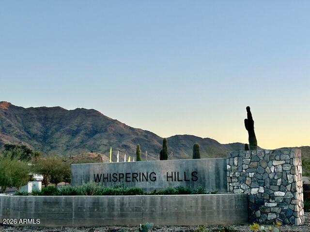 WHISPERING HILLS - Residential