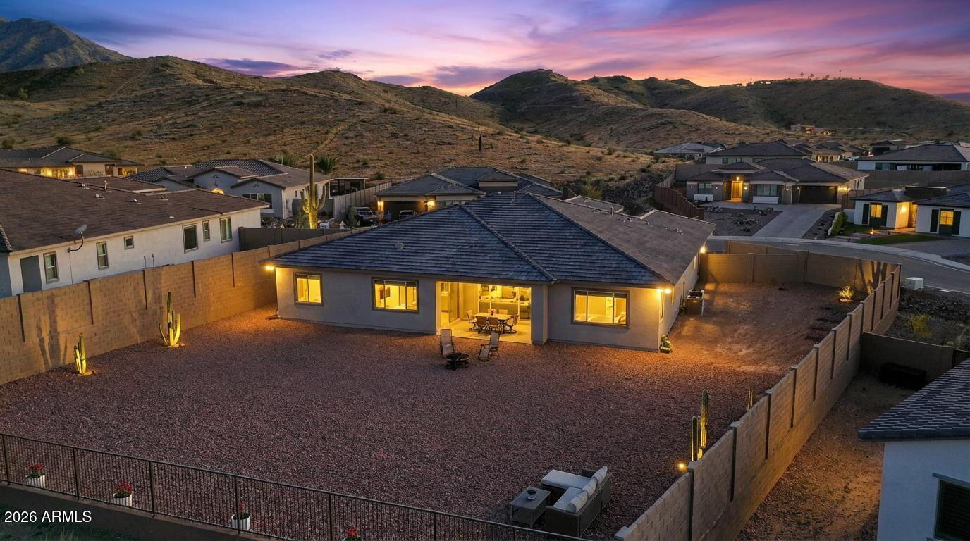 WHISPERING HILLS - Residential