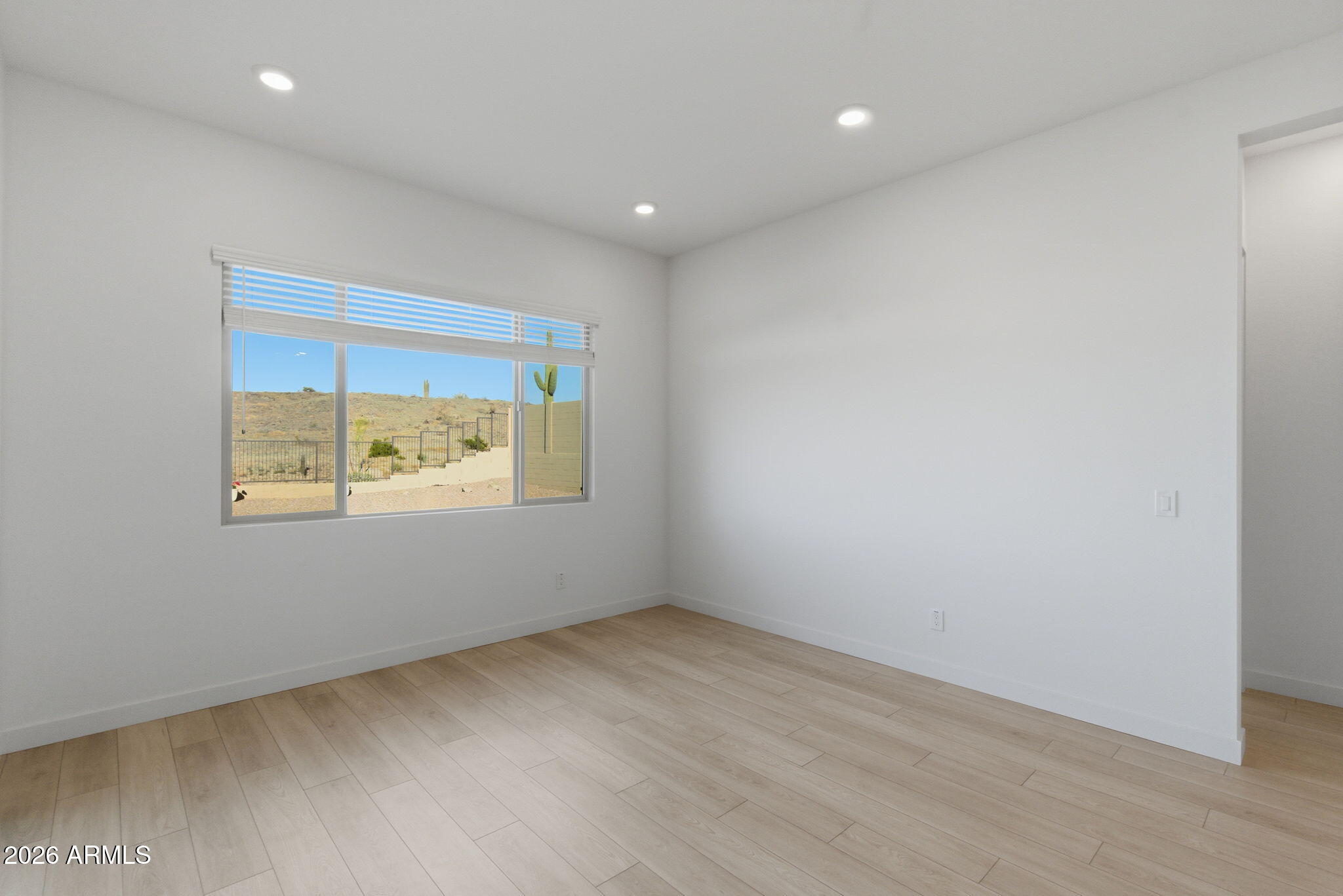 WHISPERING HILLS - Residential