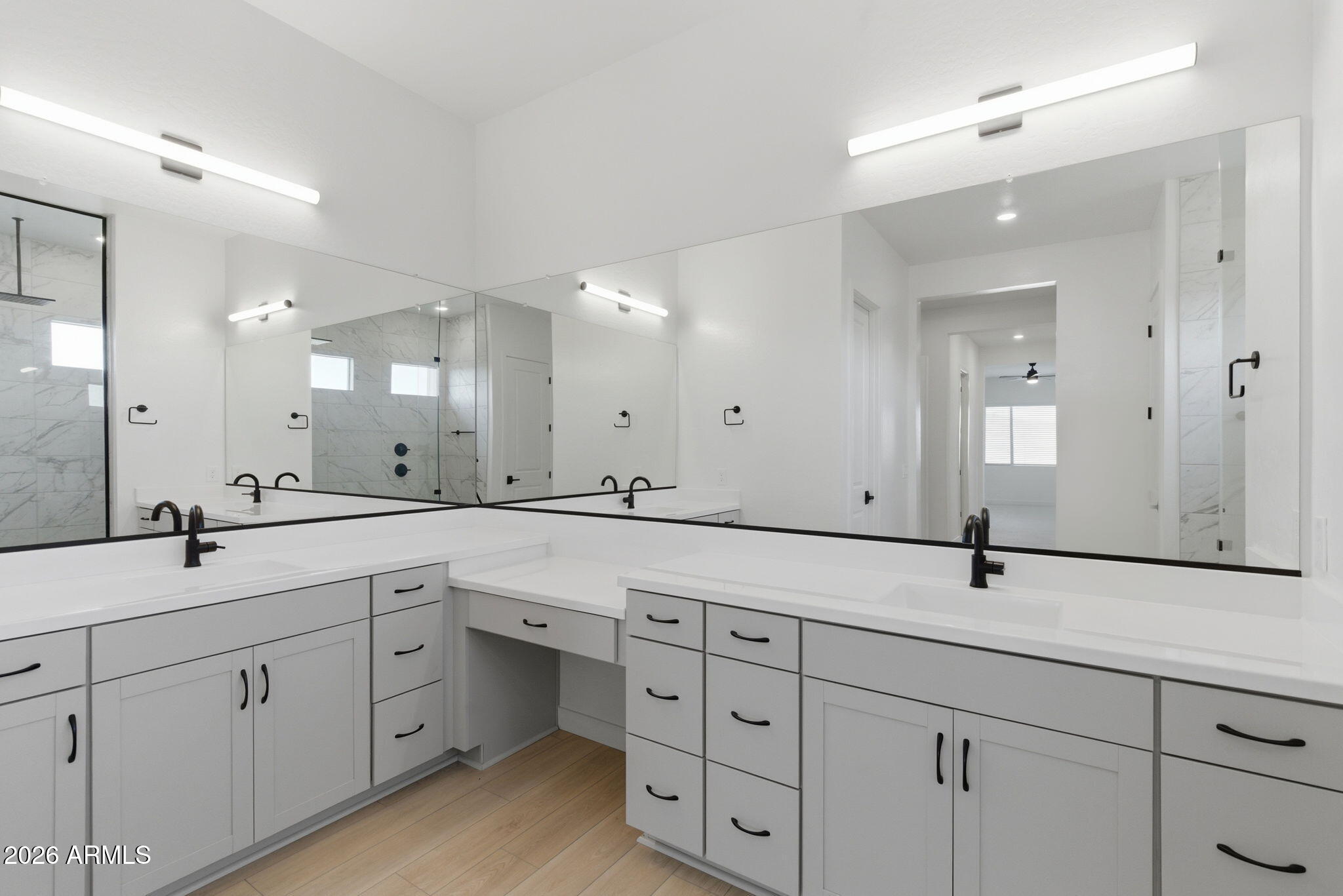 WHISPERING HILLS - Residential