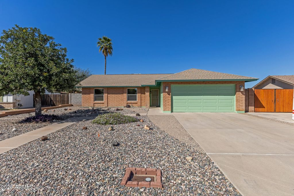 Photo of 8318 W Orchid Lane, Peoria, AZ 85345 (MLS # 7002552)