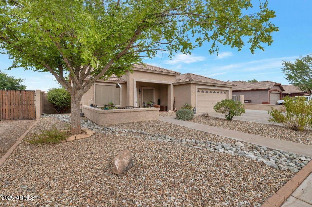 Photo of 22322 N 108th Avenue, Sun City, AZ 85373 (MLS # 6914541)