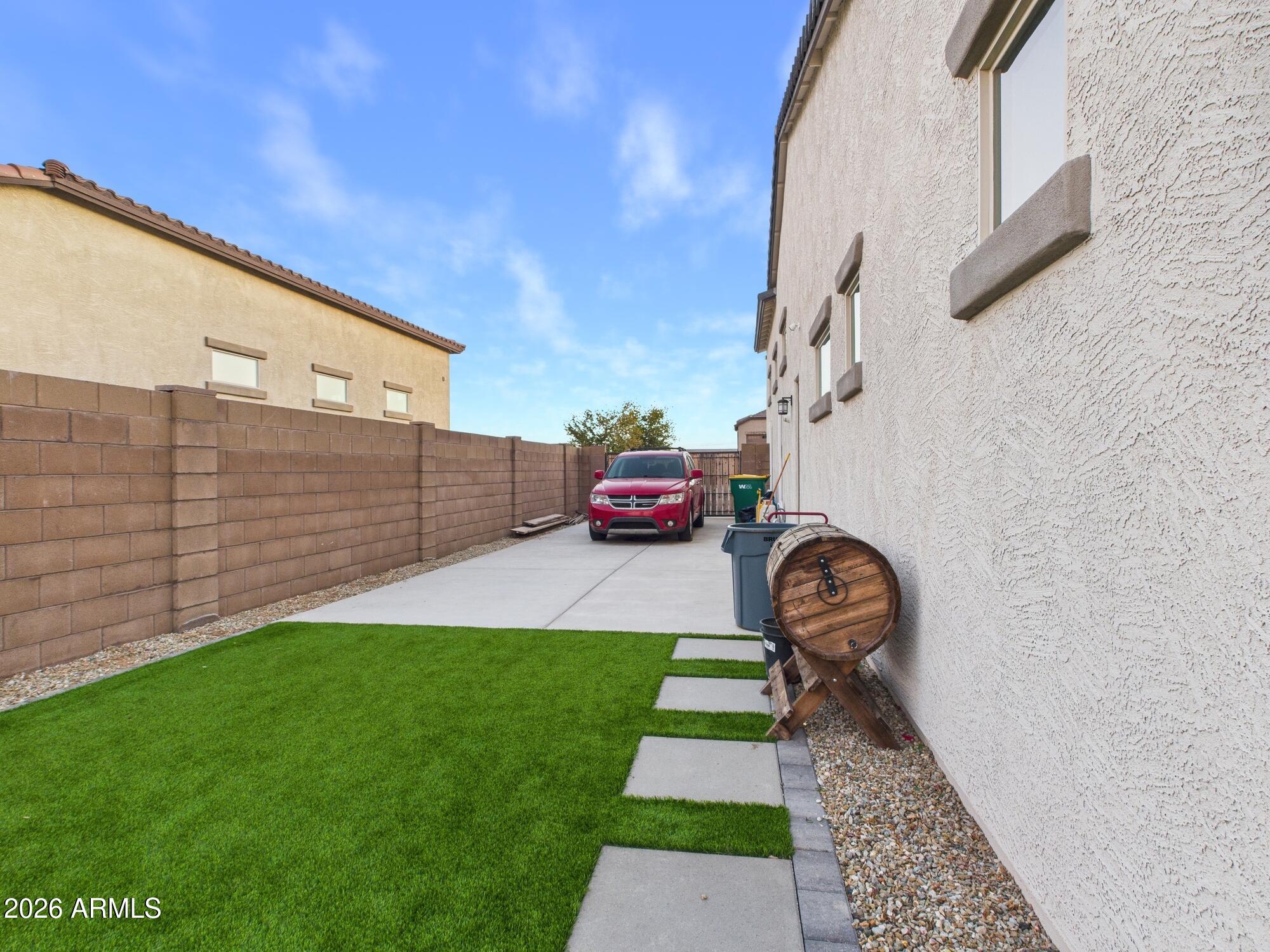 17152 W MANZANITA Drive