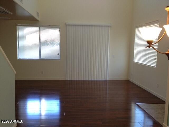 544 N ALMA SCHOOL Road 16