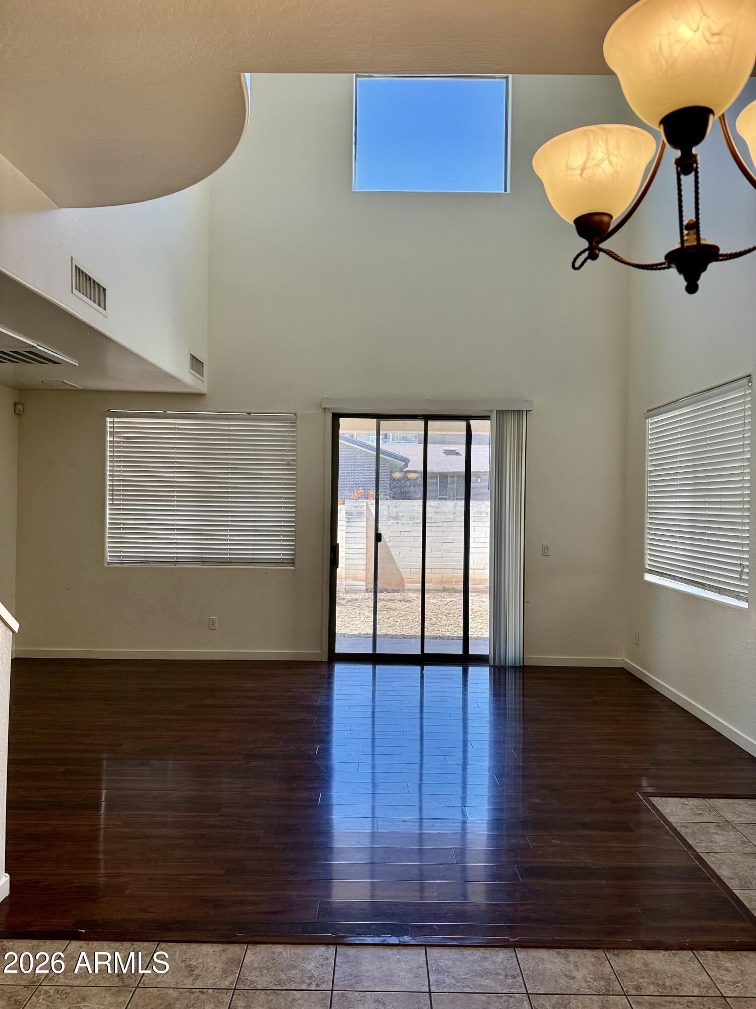 544 N ALMA SCHOOL Road 16