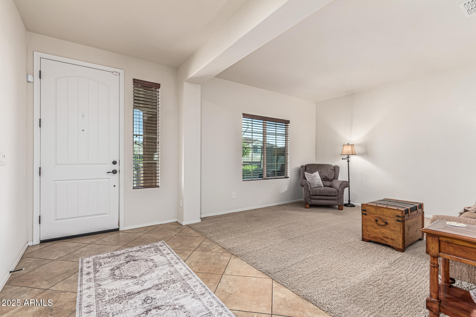 1322 W SPUR Drive