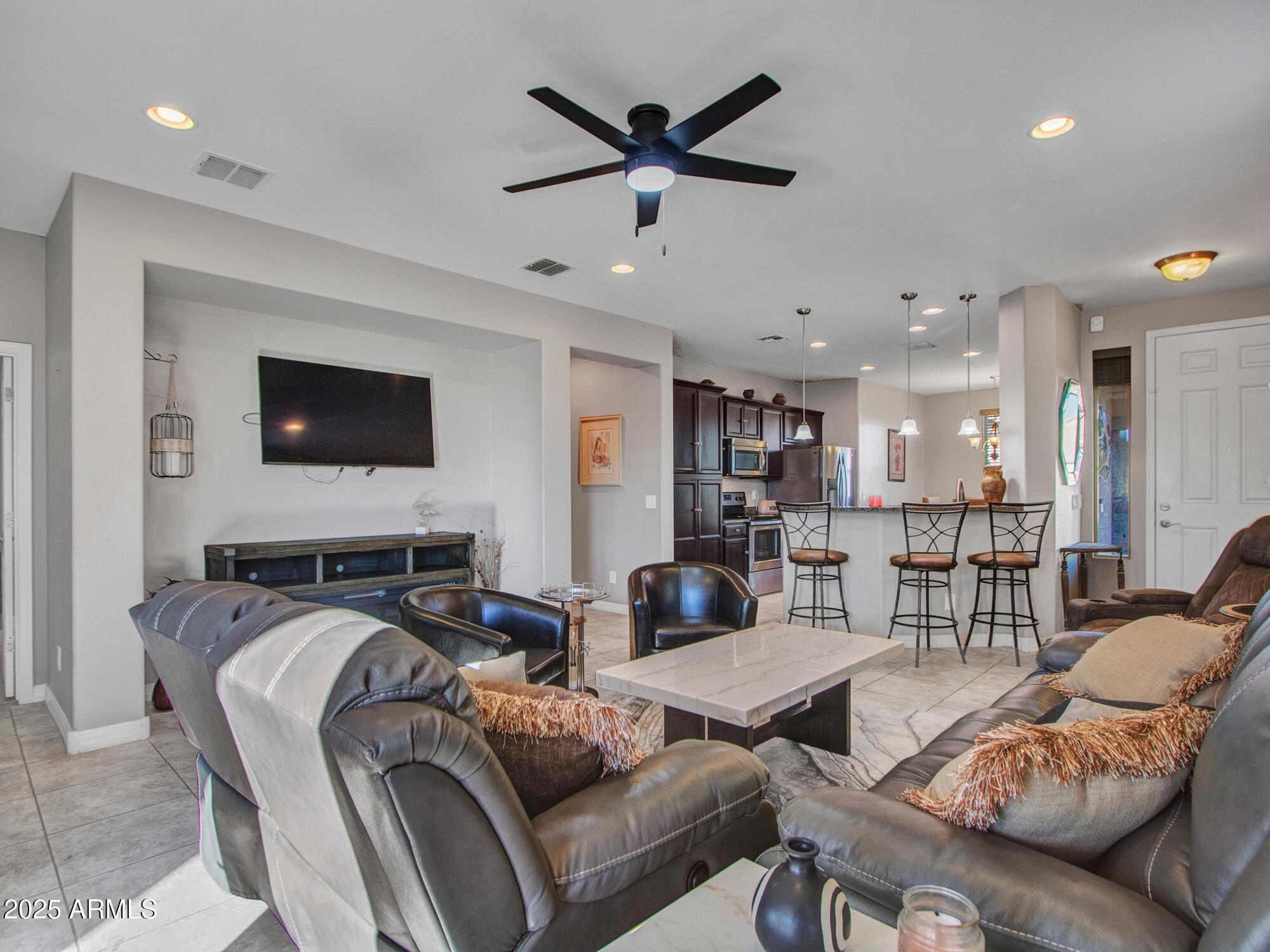 Buckeye, Arizona 85326, United States, 2 Bedrooms Bedrooms, ,2 BathroomsBathrooms,Residential,Active,252752