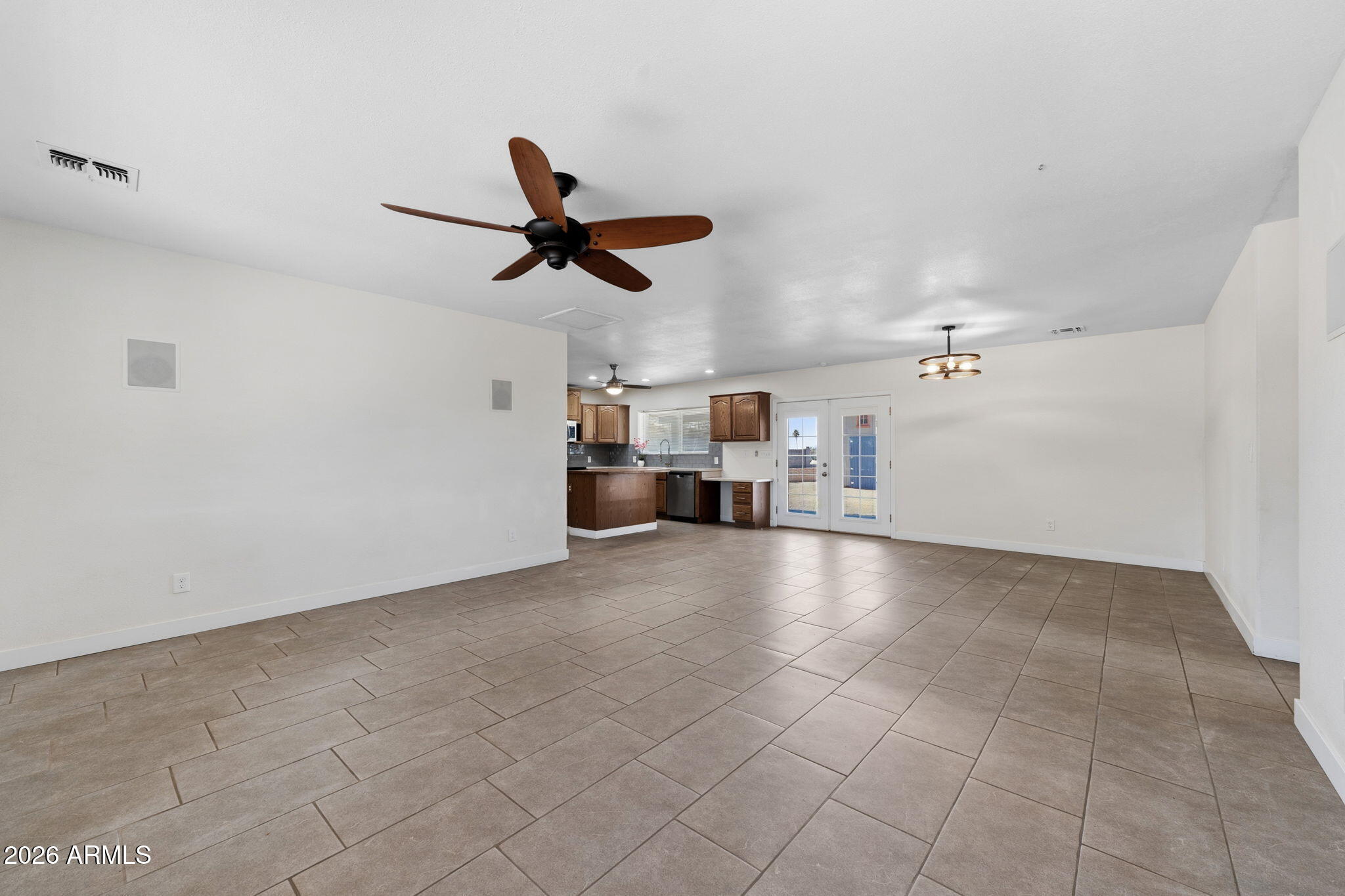15158 S COUNTRY CLUB Drive