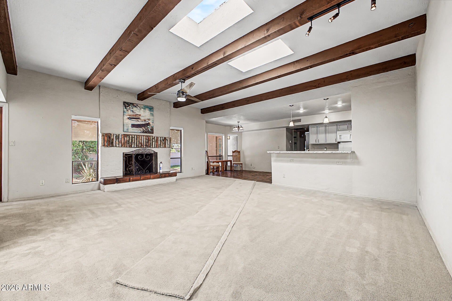 220 E Aster Drive