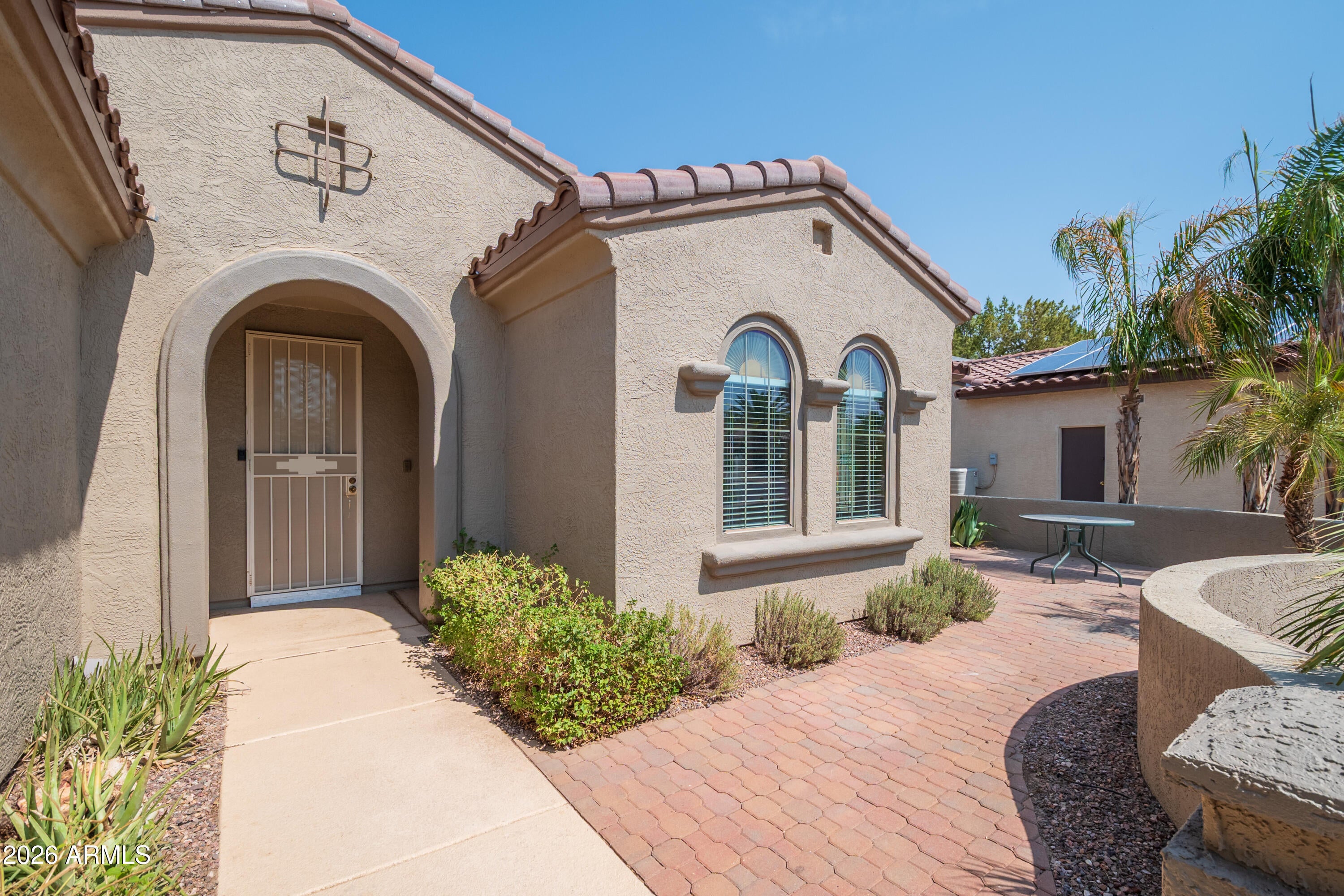 18650 N CACTUS FLOWER Way