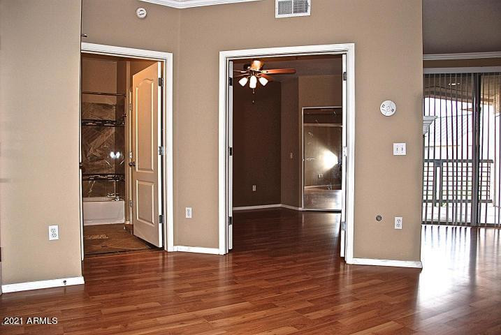1701 E Colter 474