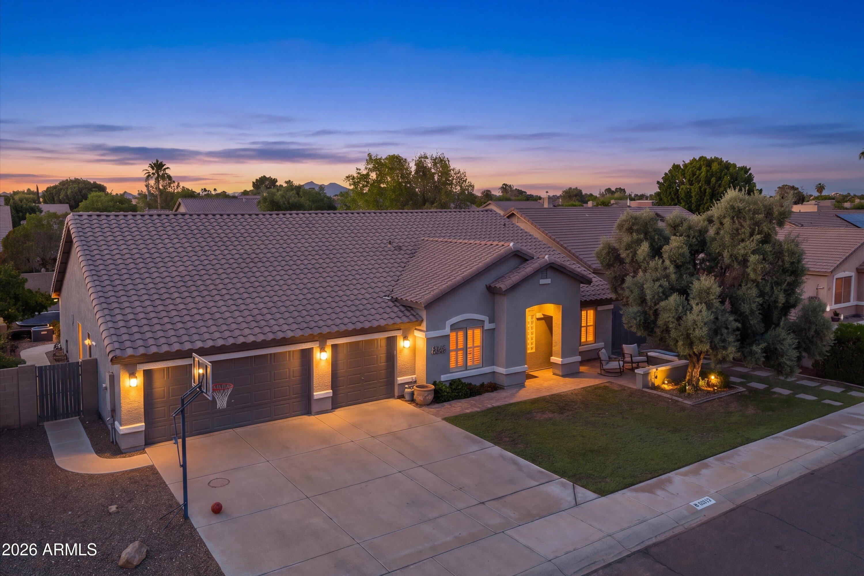 8534 W 8534 W Melinda Lane
